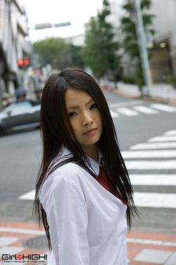 桌面美女跳舞